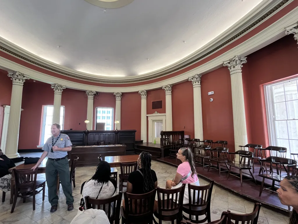 "" Summer Institute Old Courthouse Tour