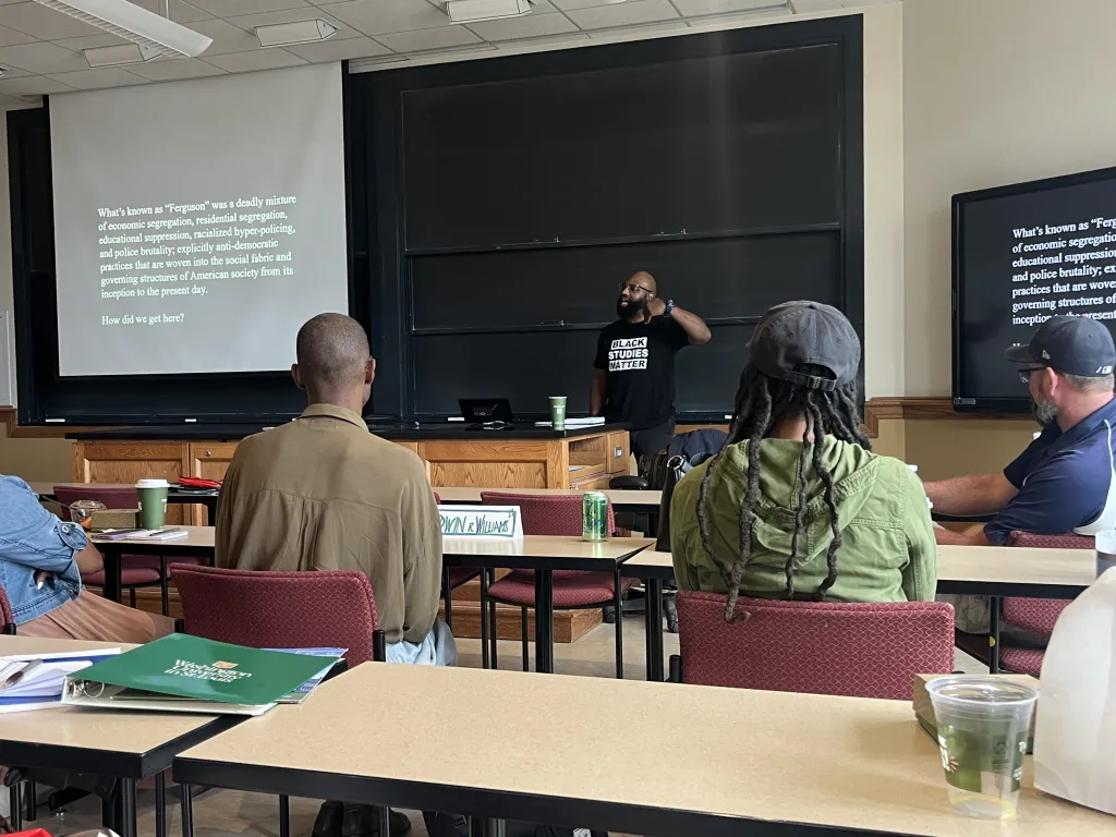 ""Summer Institute Class Image (1)